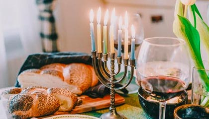 九游娱乐网站-青年才俊闪耀转会市场，多家俱乐部争逐未来之星，青年才俊,未来可期